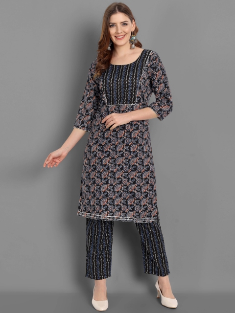 

SINGNI Women Black Yoke Design Panelled Pure Cotton Kurta With Trousers