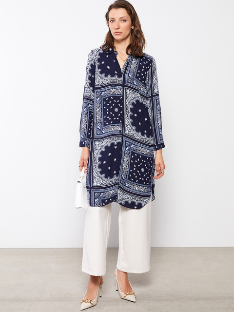 

LC Waikiki Navy Blue & White Mandarin Collar Printed Tunic