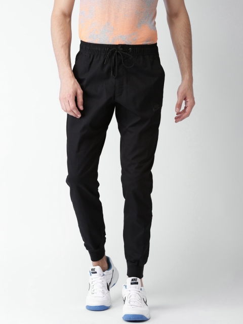 

Nike Black NSW V442 Slim Fit Joggers