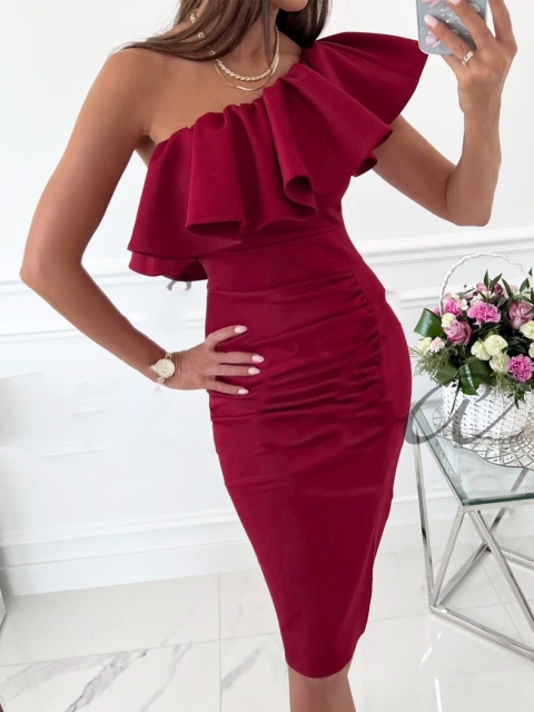 

BoStreet Women Maroon One Shoulder Bodycon Dress