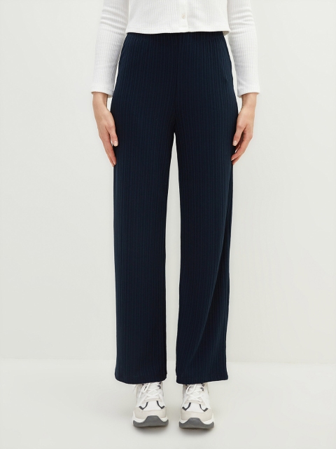 

LC Waikiki Women Navy Blue Solid Straight Fit Trousers