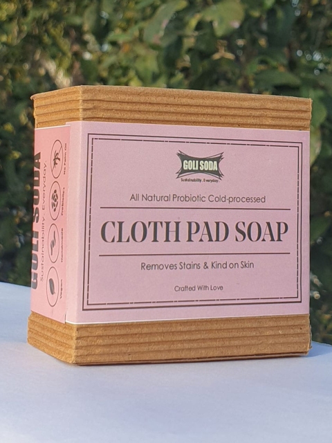 

GOLI SODA All Natural Probiotics Cloth Pad Diaper Soap - 90 g, Pink