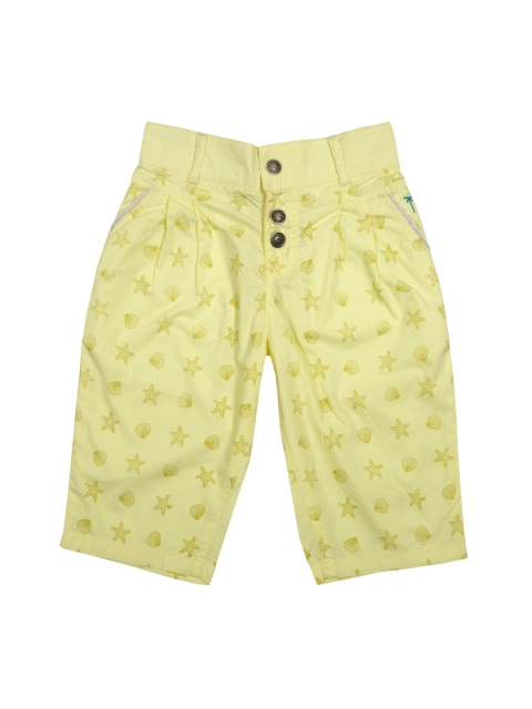 

Palm Tree Yellow Printed Capris