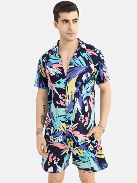 

Snitch Men Blue Self Design Co-Ords