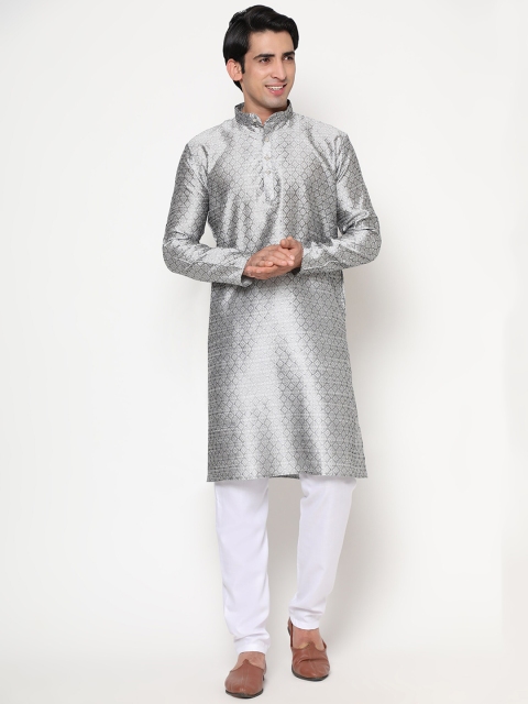 

Phenav Men Grey Geometric Kurta