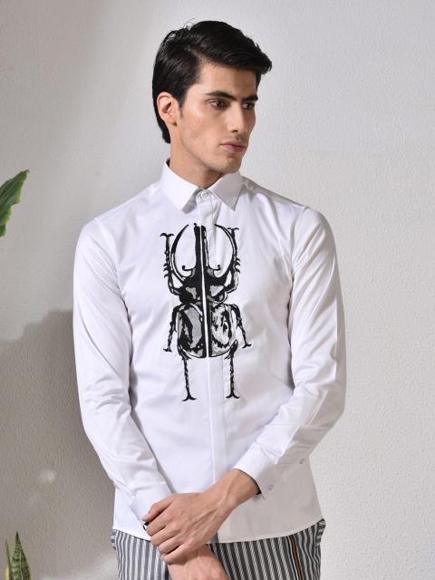 

ABKASA Men White Sharp Slim Fit Printed Cotton Casual Shirt