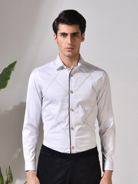 

ABKASA Men White Printed Slim Fit Casual Shirt