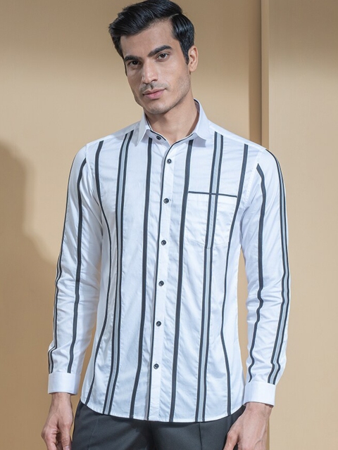 

ABKASA Men White Sharp Slim Fit Striped Casual Shirt