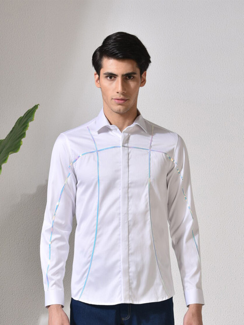 

ABKASA Men White Solid Sharp Slim Fit Casual Shirt