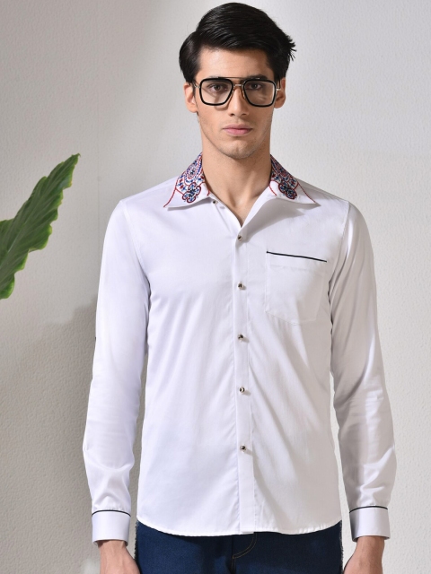 

ABKASA Men White Solid Sharp Slim Fit Casual Shirt