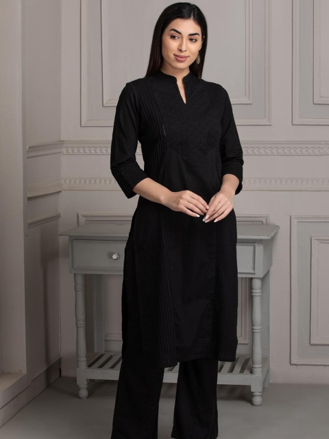 

Lakshita Women Charcoal Thread Work Kurta