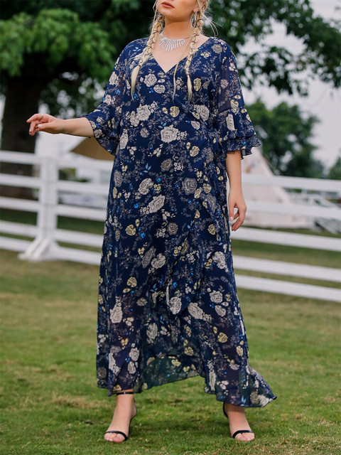 

URBANIC Blue Floral Dress