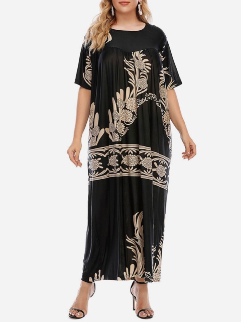 

URBANIC Black Floral Sheath Dress