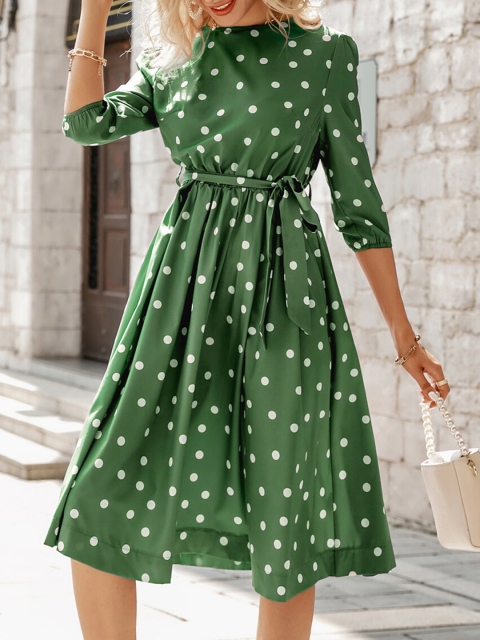 

URBANIC Women Green & White Printed A-Line Midi Dress