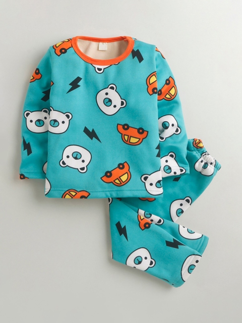 

Hopscotch Boys Green & White Printed Night suit