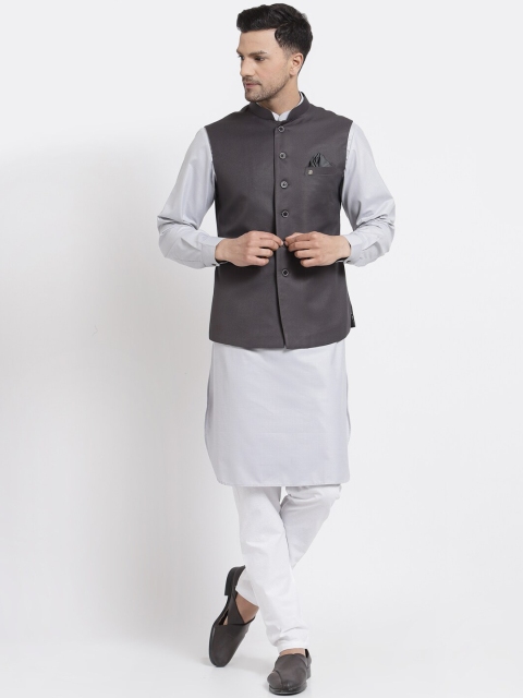 

MOHANLAL SONS Men Grey Pure Cotton Kurta with Pyjamas