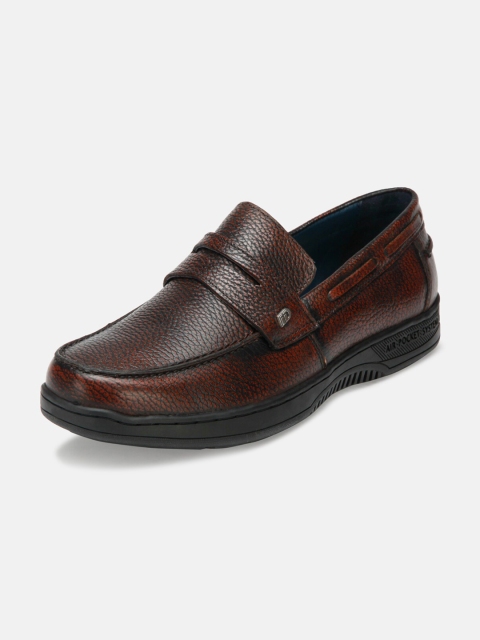 

ID Men Brown Textured Leather Boat Shoes