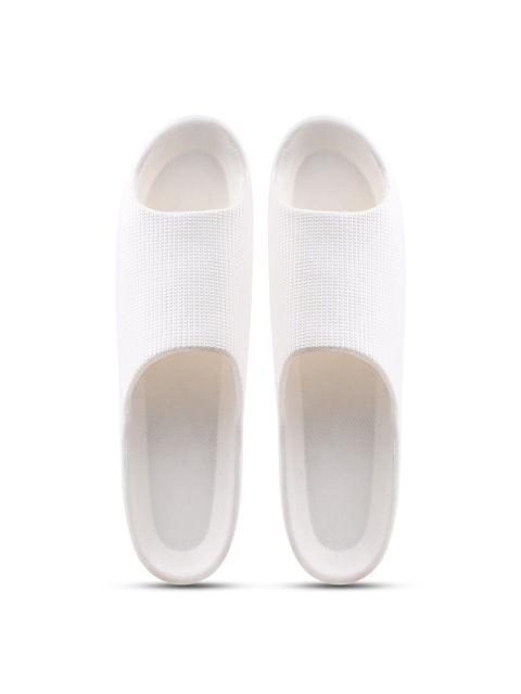 

BEONZA Women Off White Sliders