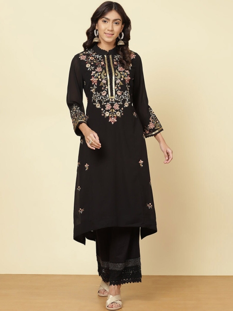 

Lakshita Women Charcoal Embroidered Flared Sleeves Thread Work Georgette Kurta