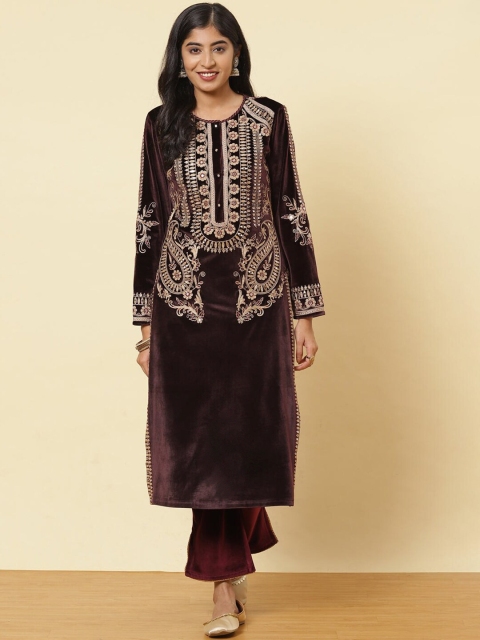 

Lakshita Women Brown Embroidered Round Neck Mirror Work Velvet Kurta