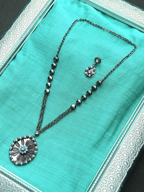

CARDINAL Oxidised Blue Jewellery Set