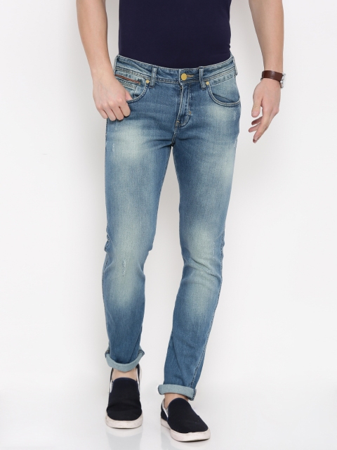 

Wrangler Men Blue Vegas Fit Stretchable Jeans