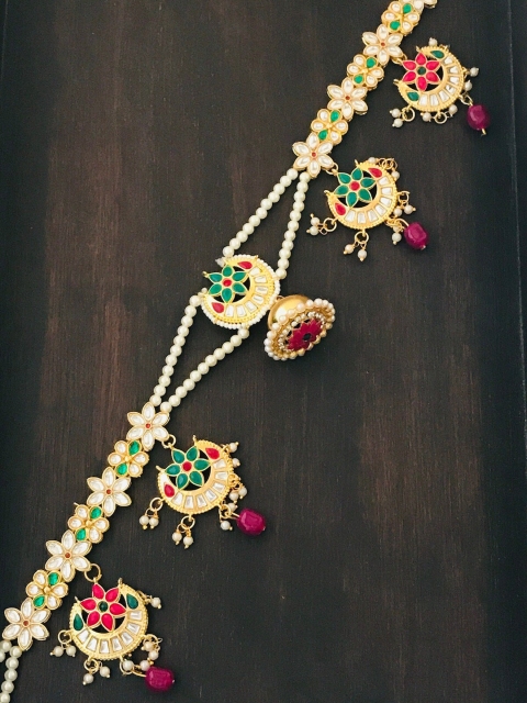 

The Opal Factory Gold-Plated Stone Studded & Pearls Beaded Sheeshphool Mathapatti
