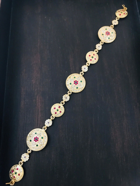 

The Opal Factory Women Gold-Plated Red Stone-Studded Sheeshphool Head Jewellery