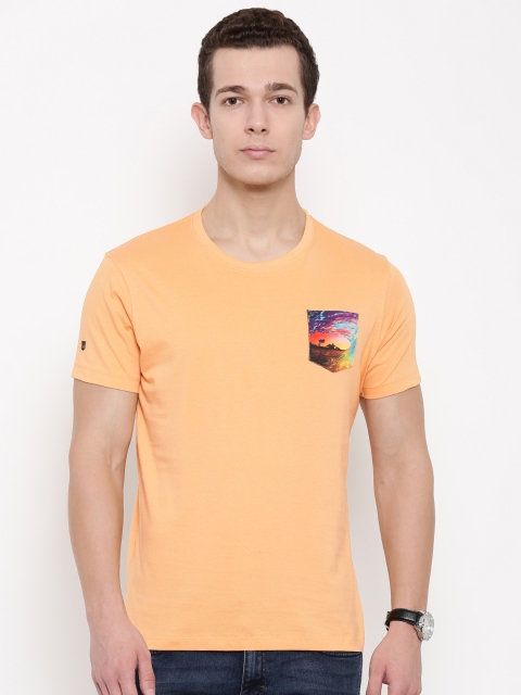 

Wrangler Men Orange Solid T-shirt