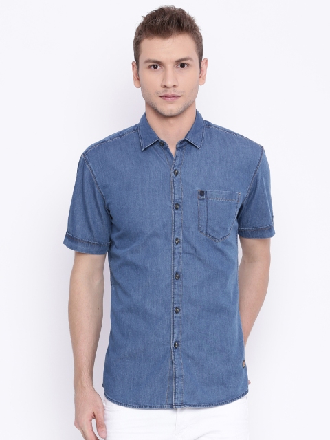 

Wrangler Blue Slim Fit Solid Casual Shirt