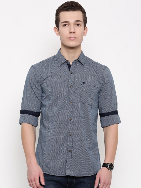 

Wrangler Men Navy Blue Regular Fit Checked Casual Shirt, Na