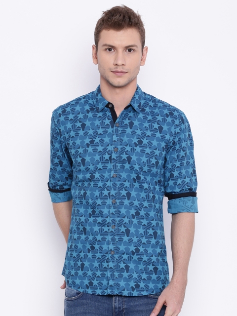 

Wrangler Men Blue Slim Fit Printed Casual Shirt, Na