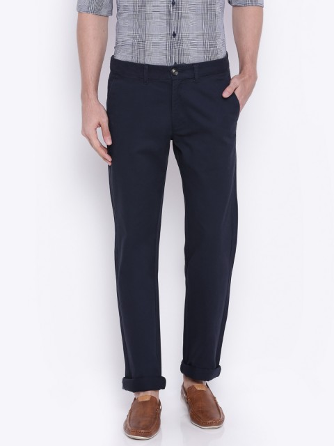 

Wrangler Men Navy Blue Slim Fit Chino Trousers