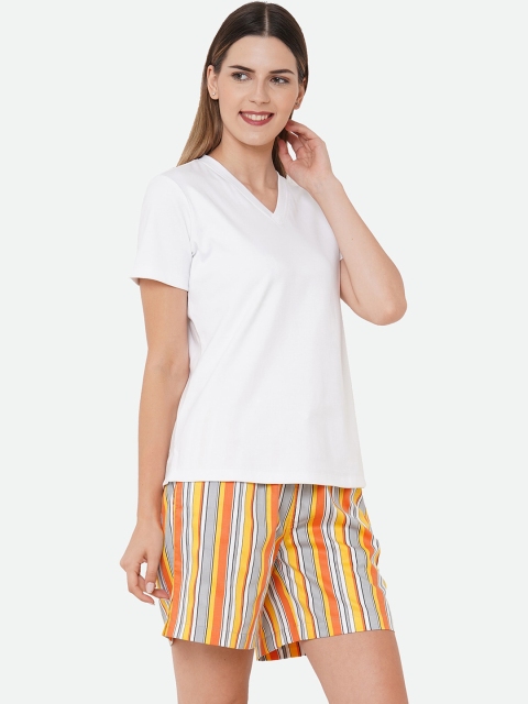 

CASA DE NEE Women White & Yellow Printed Night suit