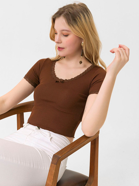 

busem Coffee Brown Ribbed Crop Top with Lace Detail