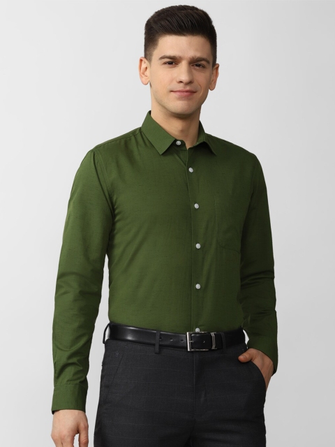 

Peter England Men Green Formal Shirt