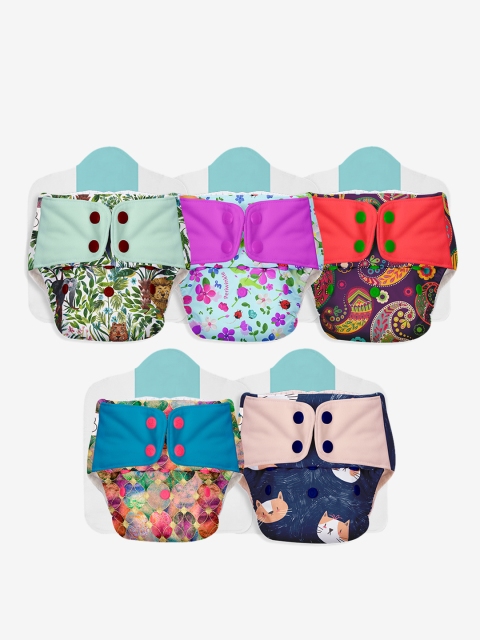 

SuperBottoms Infant Set Of 5 Adjustable & Reusable Cloth Diaper, Multi