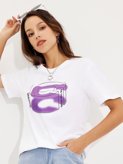 

URBANIC Women White & bright gray T-shirt