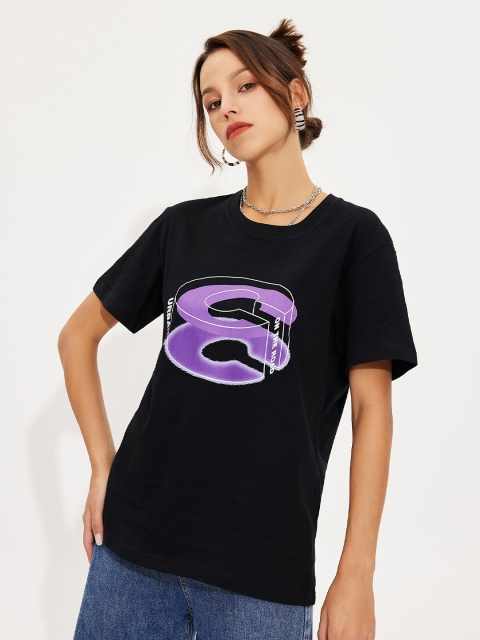 

URBANIC Women Black & xiketic Typography Polo Collar T-shirt