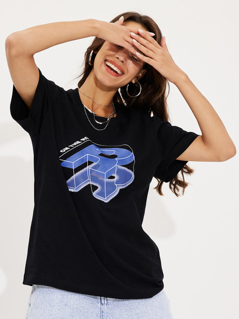 

URBANIC Women Black & fall leaf Printed Polo Collar T-shirt