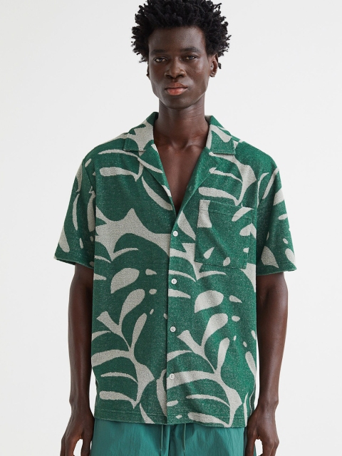 

H&M Men Green & Beige Printed Relaxed Fit Terry Resort Shirt