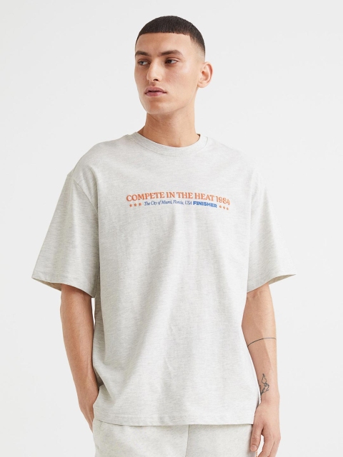 

H&M Grey Relaxed Fit T-shirt