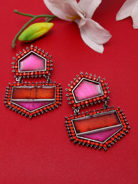 

Moedbuille Pink Diamond Shaped Drop Earrings