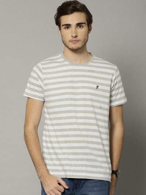 

French Connection Men Grey Melange & White Striped Round Neck T-Shirt