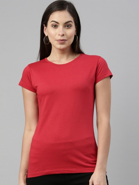

macmerise Women Red & geranium Applique T-shirt