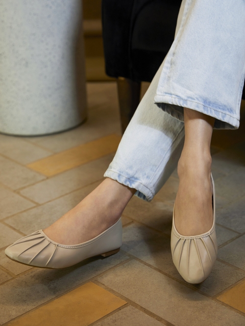 

Van Heusen Woman Beige Solid Ballerinas with Pleated Detail