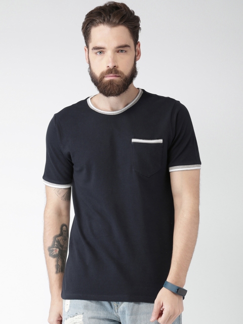 

Aeropostale Men Navy Blue Solid Round Neck T-shirt