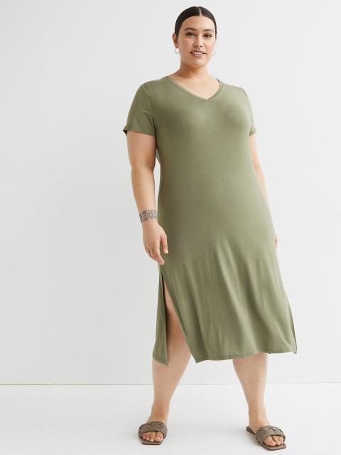 

H&M Women Plus Size Green V-neck T-shirt Dress