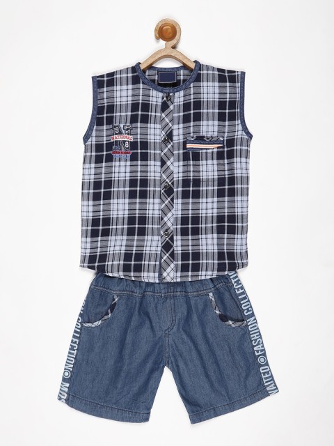 

V2 Value & Variety Boys Blue & White Printed T-shirt with Shorts