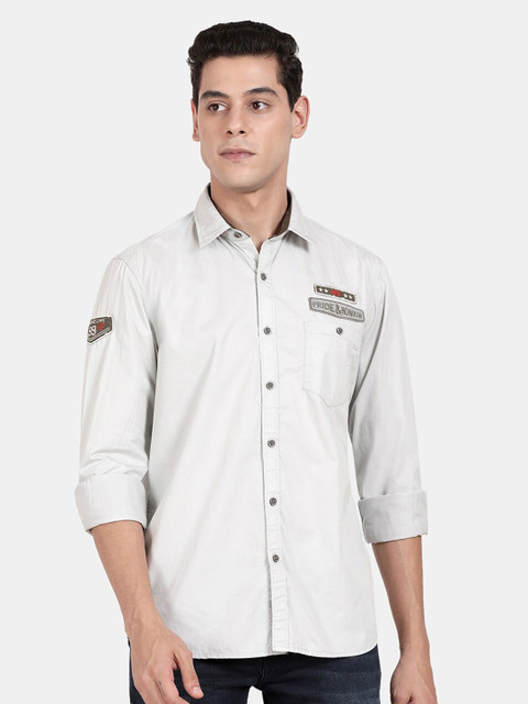 

t-base Men Grey Standard Striped Casual Shirt